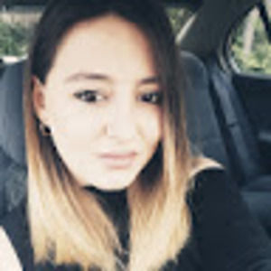 Meet your Posher, Stefanija